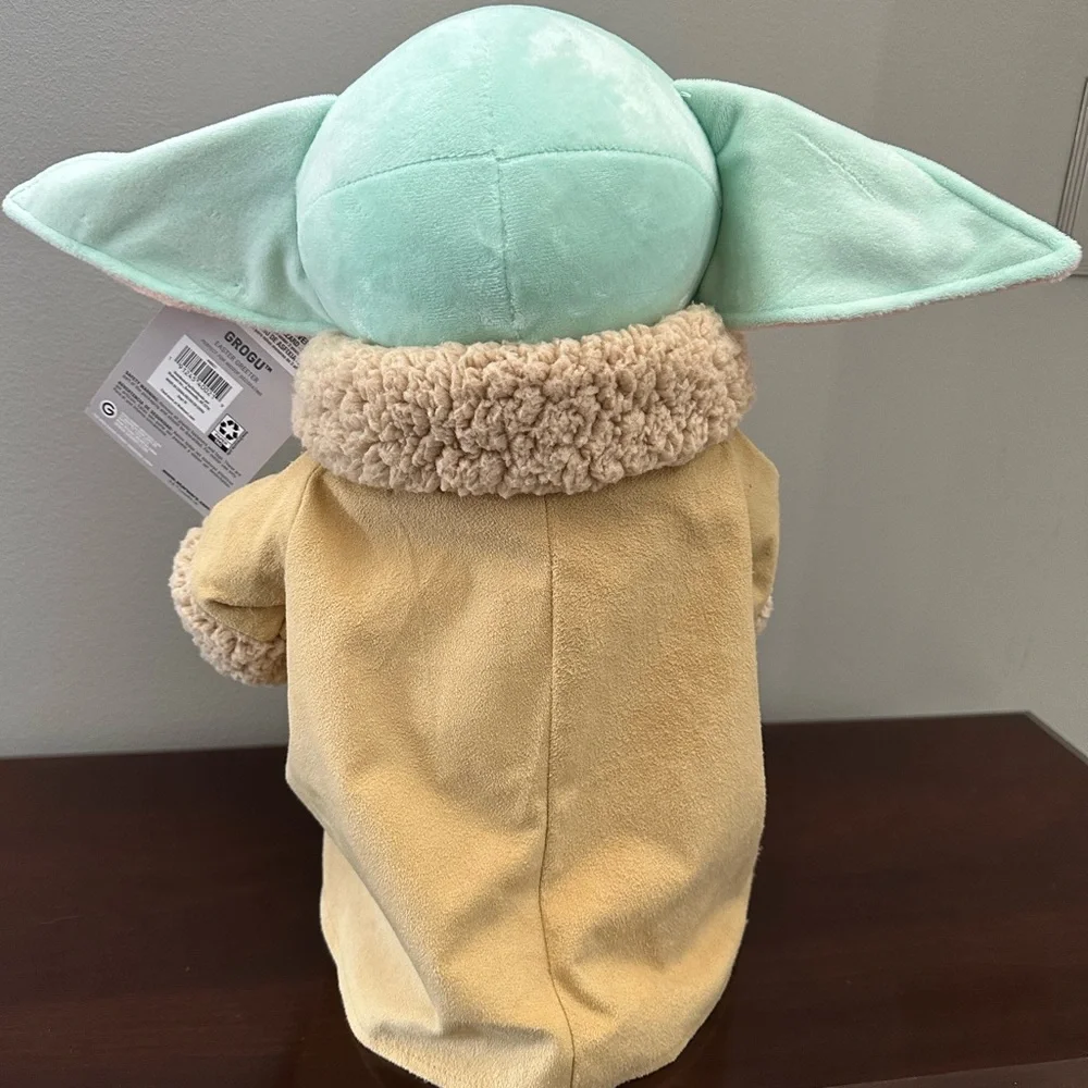 Baby Yoda Easter plush NWT purple EGG & brush Star Wars Plush Mandalorian Grogu